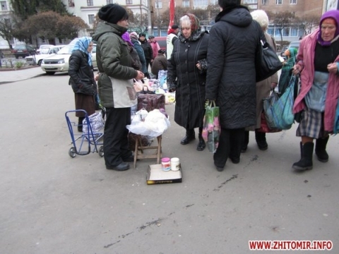 Вуличним торговцям Житомира влада пообіцяли дешеві місця на ринках, фото №7 на сайті 20minut.ua
