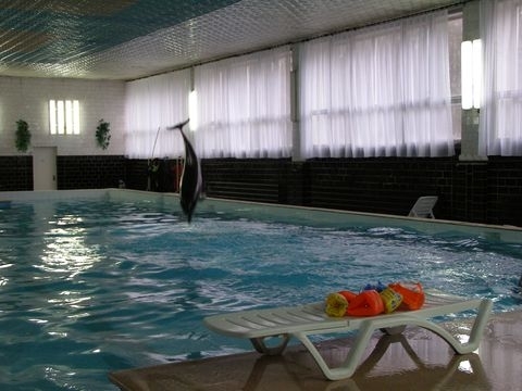 Дельфіни у Хмільнику «розговорили»  мовчазного хлопчика, фото №3 на сайті 20minut.ua