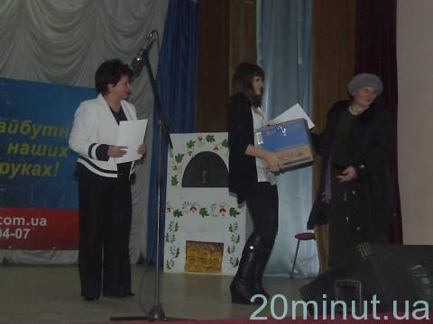 В Житомирі кращим двірникам дарують пилососи та мікрохвильовки, фото №5 на сайті 20minut.ua