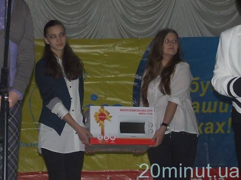 В Житомирі кращим двірникам дарують пилососи та мікрохвильовки, фото №7 на сайті 20minut.ua