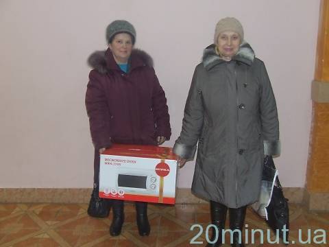 В Житомирі кращим двірникам дарують пилососи та мікрохвильовки, фото №8 на сайті 20minut.ua