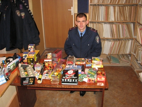 За один день рейду тернопільські правоохоронці вилучили більше 30 кілограмів "вибухівки", фото №1 на сайті 20minut.ua