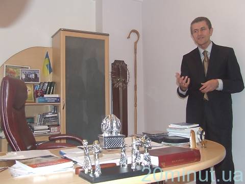 Житомирська церква "Заповіт Ісуса Христа" своє 20-річчя відзначатиме у добудованому приміщенні на сайті 20minut.ua Житомирська церква "Заповіт Ісуса Христа" своє 20-річчя відзначатиме у добудованому приміщенні, фото №5 на сайті 20minut.ua