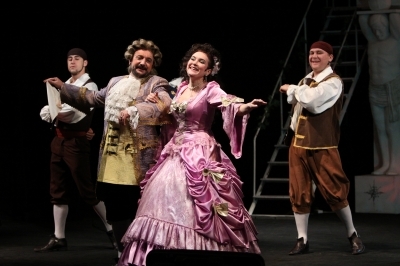 Тернопільський актор під час вистави падав в оркестрову яму на сайті 20minut.ua Тернопільський актор під час вистави падав в оркестрову яму, фото №1 на сайті 20minut.ua