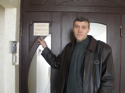 Налоговая без предъявления документов обыскивала  предприятие на Космонавтов, фото №1 на сайті 20minut.ua