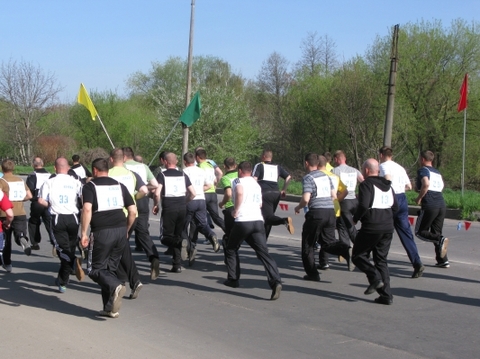 Прибузьку перекрили до обіду – прикордонники здають крос, фото №2 на сайті vsim.ua