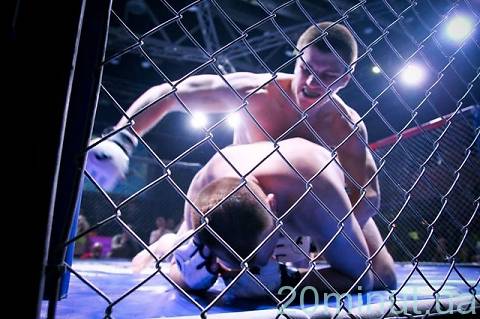 У Тернополі відбувся міжнародний турнір з фрі-файту “Битва за честь” на сайті 20minut.ua У Тернополі відбувся міжнародний турнір з фрі-файту “Битва за честь”, фото №12 на сайті 20minut.ua