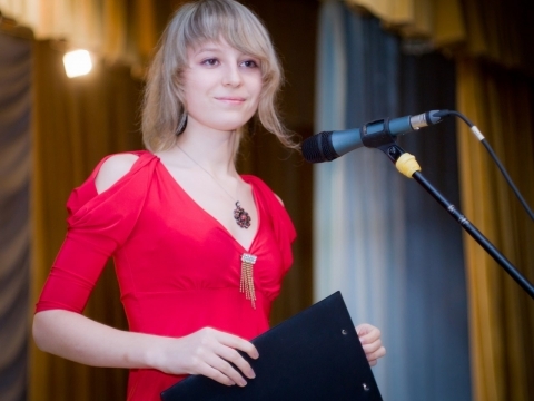 Учасники фестивалю "Поезії житомирських авторів" подарували глядачам легкий стриптиз на сайті 20minut.ua Учасники фестивалю "Поезії житомирських авторів" подарували глядачам легкий стриптиз, фото №6 на сайті 20minut.ua