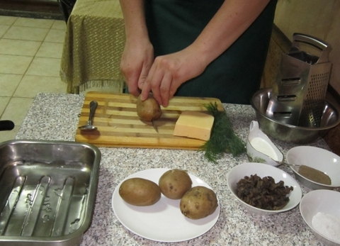 Картопляні човники, фаршировані грибами, від шеф-кухаря Дениса Власенка – корисно і смачно на сайті vsim.ua Картопляні човники, фаршировані грибами, від шеф-кухаря Дениса Власенка – корисно і смачно, фото №3 на сайті vsim.ua