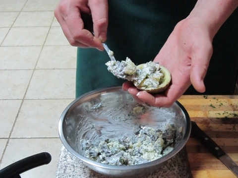 Картопляні човники, фаршировані грибами, від шеф-кухаря Дениса Власенка – корисно і смачно на сайті vsim.ua Картопляні човники, фаршировані грибами, від шеф-кухаря Дениса Власенка – корисно і смачно, фото №5 на сайті vsim.ua
