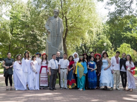 У Хмельницькому вшанували пам’ять Шевченка, фото №6 на сайті vsim.ua