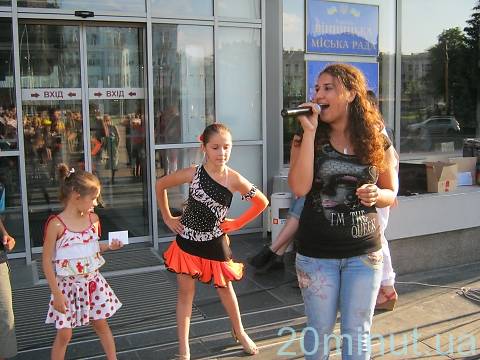 Мистецькі вихідні  знову збирають глядачів, фото №11 на сайті 20minut.ua