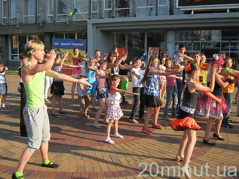 Мистецькі вихідні  знову збирають глядачів, фото №13 на сайті 20minut.ua
