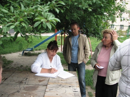 Тернопіль: майже в двох десятках квартир на вул. Протасевича погоріла техніка на сайті 20minut.ua Тернопіль: майже в двох десятках квартир на вул. Протасевича погоріла техніка, фото №1 на сайті 20minut.ua