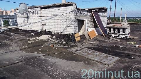 Забиті ливньовки знищили два поверхи будинку в Житомирі на сайті 20minut.ua Забиті ливньовки знищили два поверхи будинку в Житомирі, фото №5 на сайті 20minut.ua