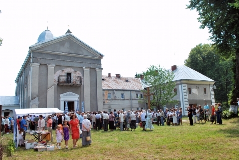 Проща на Бережанщині зібрала тисячі людей, фото №1 на сайті 20minut.ua