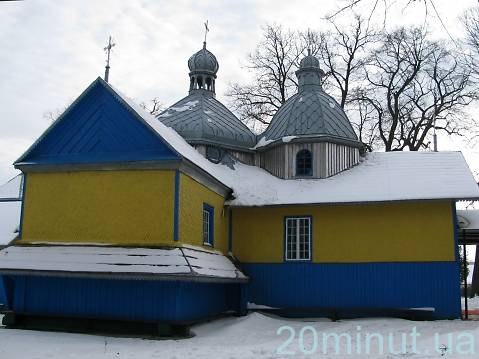 Старовинні дерев'яні храми на Тернопільщині нищать будматеріалами, фото №2 на сайті 20minut.ua