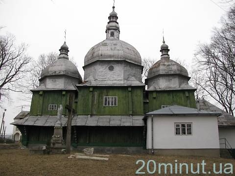 Старовинні дерев'яні храми на Тернопільщині нищать будматеріалами, фото №3 на сайті 20minut.ua