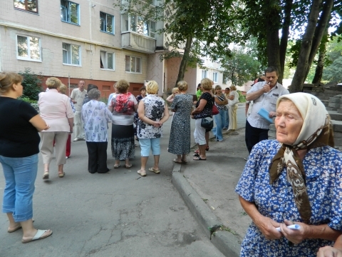 Тернополяни виступили проти голови ОСББ та хочуть повернутися у жек на сайті 20minut.ua Тернополяни виступили проти голови ОСББ та хочуть повернутися у жек, фото №3 на сайті 20minut.ua