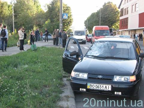 ДТП у Тернополі: на пішохідному на Тарнавського збили жінку, фото №2 на сайті 20minut.ua
