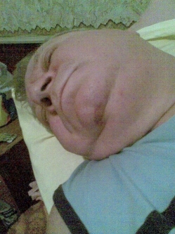 У Вінниці через ремонт та колясочну сваряться сусіди - хто кого побив, встановлює міліція на сайті 20minut.ua У Вінниці через ремонт та колясочну сваряться сусіди - хто кого побив, встановлює міліція , фото №3 на сайті 20minut.ua