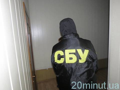 "Маски-шоу" у Вінниці: СБУ обшукує офіс Маліновського , фото №5 на сайті 20minut.ua