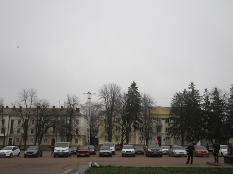 У Хмельницькому вшанували пам'ять жертв ДТП: автоколона, свічки і клаксони, фото №2 на сайті vsim.ua