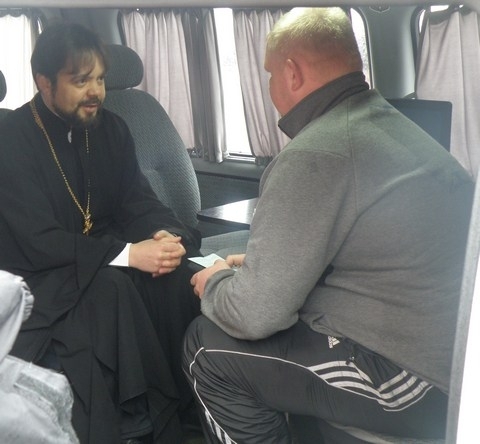 У Вінниці водіїв правилам дорожнього руху навчав священик , фото №4 на сайті 20minut.ua