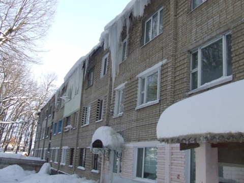 Мешканці гуртожитку погрожують зіпсувати Татусяку Новий рік, фото №4 на сайті 20minut.ua