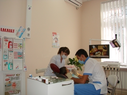 Стоматология Винницы  - Областная стоматологическая поликлиника (НА ПРАВАХ РЕКЛАМЫ), фото №1 на сайті 20minut.ua