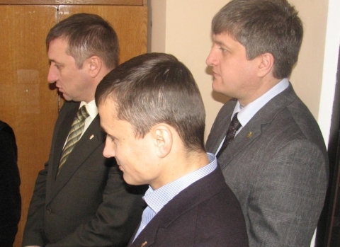 Тернопіль: нардепи кажуть, що будуть не лише битися на сайті 20minut.ua Тернопіль: нардепи кажуть, що будуть не лише битися, фото №2 на сайті 20minut.ua