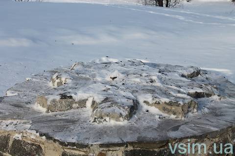 Хмельницьке капище вп’яте руйнували вандали, фото №1 на сайті vsim.ua