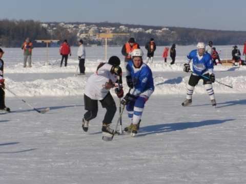 На Тернопільському Ставі розпочалися змагання з хокею – Ternopil Hockey Classic, фото №2 на сайті 20minut.ua