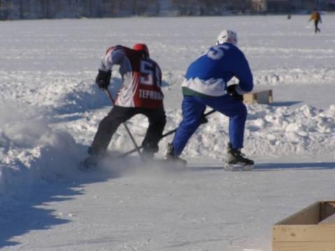 На Тернопільському Ставі розпочалися змагання з хокею – Ternopil Hockey Classic, фото №3 на сайті 20minut.ua