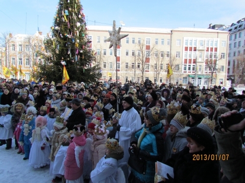 У Хмельницькому три царі принесли дари Ісусу, фото №9 на сайті vsim.ua