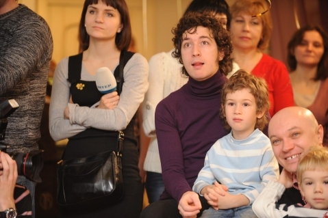 Pianoboy поет Френка Синатру в душе и сочиняет сказки на сайті 20minut.ua Pianoboy поет Френка Синатру в душе и сочиняет сказки, фото №1 на сайті 20minut.ua