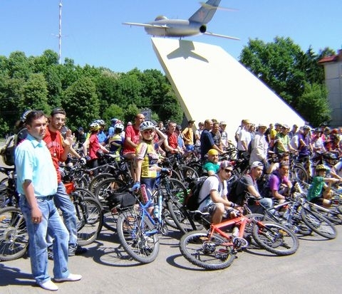 Велогонщик Сергій Чернявський: Іноді в сутичках на гонках билися на кулаках та ногами, фото №1 на сайті 20minut.ua