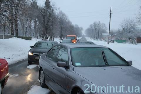 Винницкие автолюбители провели автопробег по детдомам, фото №8 на сайті 20minut.ua