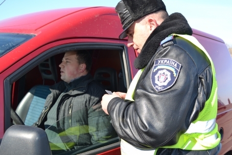Швидку з сиреною водії в Тернополі ігнорують на сайті 20minut.ua Швидку з сиреною водії в Тернополі ігнорують, фото №1 на сайті 20minut.ua