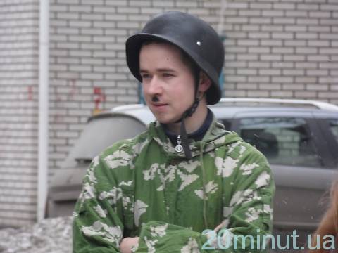 У Вінниці молодь відривалася під Harlem Shake біля башти на Козицького, фото №2 на сайті 20minut.ua