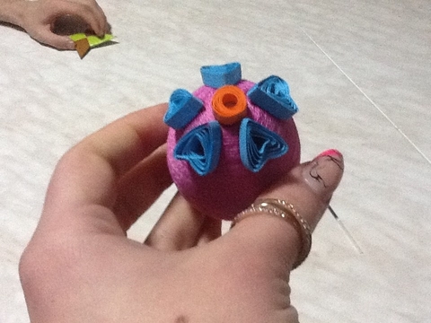 Збирають гроші онкохворим дітям – продають писанки, фото №1 на сайті 20minut.ua