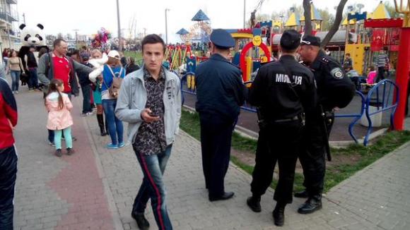 На відкритті фонтану «Рошен» вінничани жалілись на поганий мобільний зв'язок, фото №2 на сайті 20minut.ua