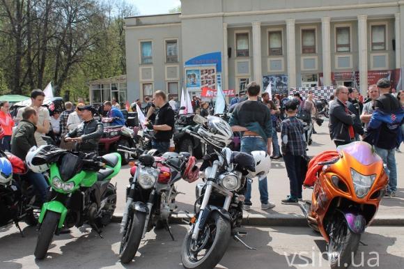 У Хмельницькому гучно відкрили мотосезон 2015, фото №1 на сайті vsim.ua