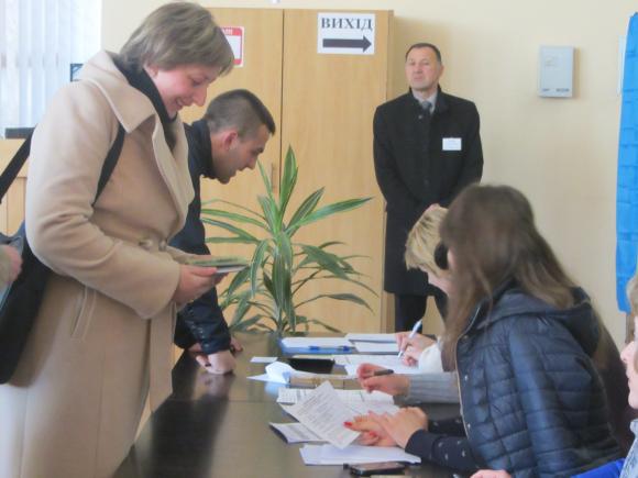 В педагогічному другий тур виборів ректора. Роботі преси не перешкоджають, фото №4 на сайті 20minut.ua