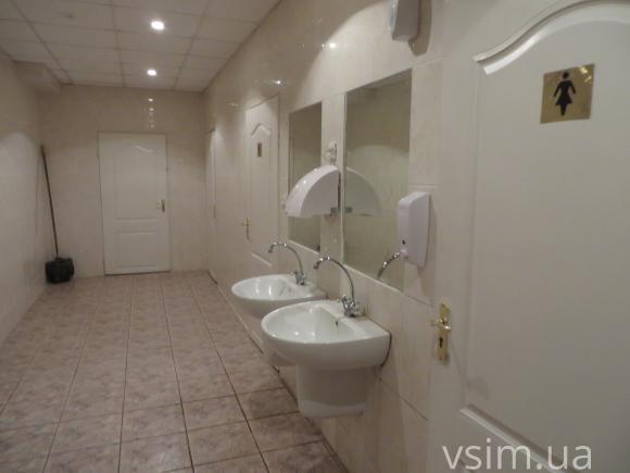 Де «усамітнюються» хмельницькі чиновники. Ревізія туалетів, фото №4 на сайті vsim.ua