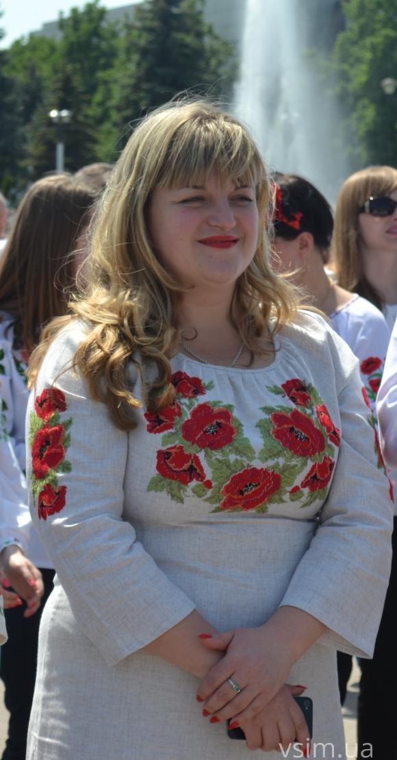 Фото дня: які вишиванки вдягнули хмельницькі чиновники у свято?, фото №4 на сайті vsim.ua