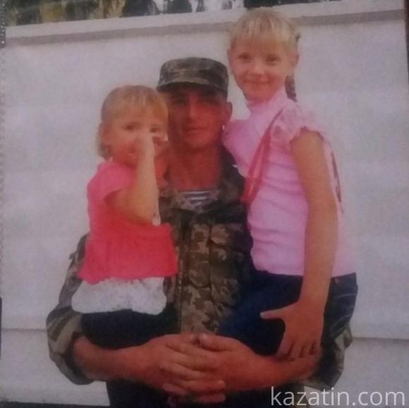 Козятинщина проститься з кіборгом Донецького аеропорту  Юрієм ОСАУЛКО, фото №2 на сайті 20minut.ua