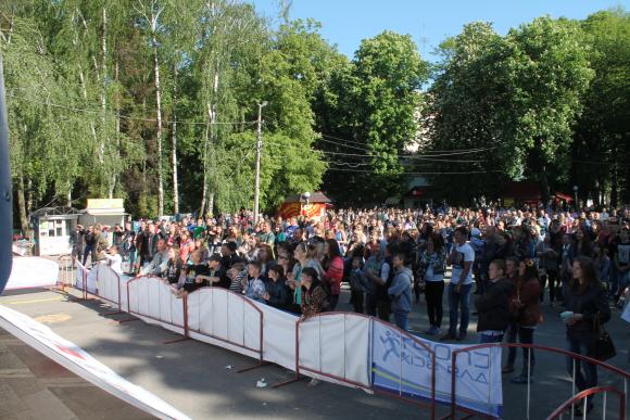 На «Workout Fest» спортсмен запропонував дівчині вийти за нього заміж, фото №3 на сайті 20minut.ua