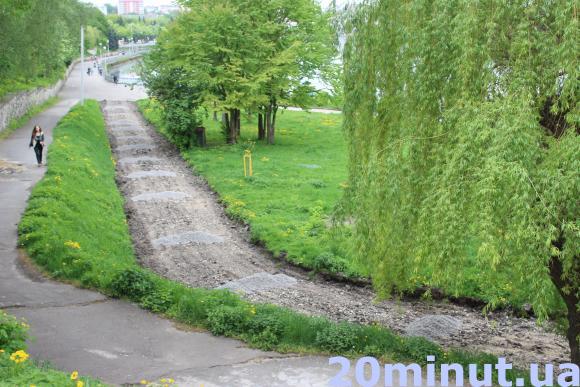 Набережну Ставу перекрили на ремонт, фото №1 на сайті 20minut.ua