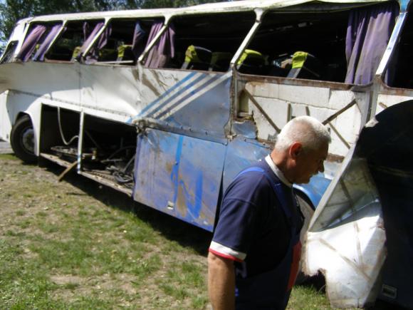 Подробиці аварії автобуса Чернівці – Севастополь: «Люди вилітали через вікна з несамовитими криками», фото №6 на сайті 20minut.ua